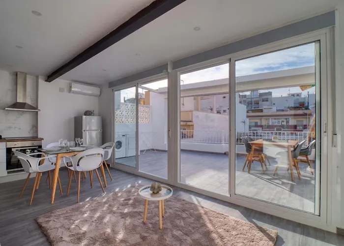 Luxury Holiday Penthouse Pozo